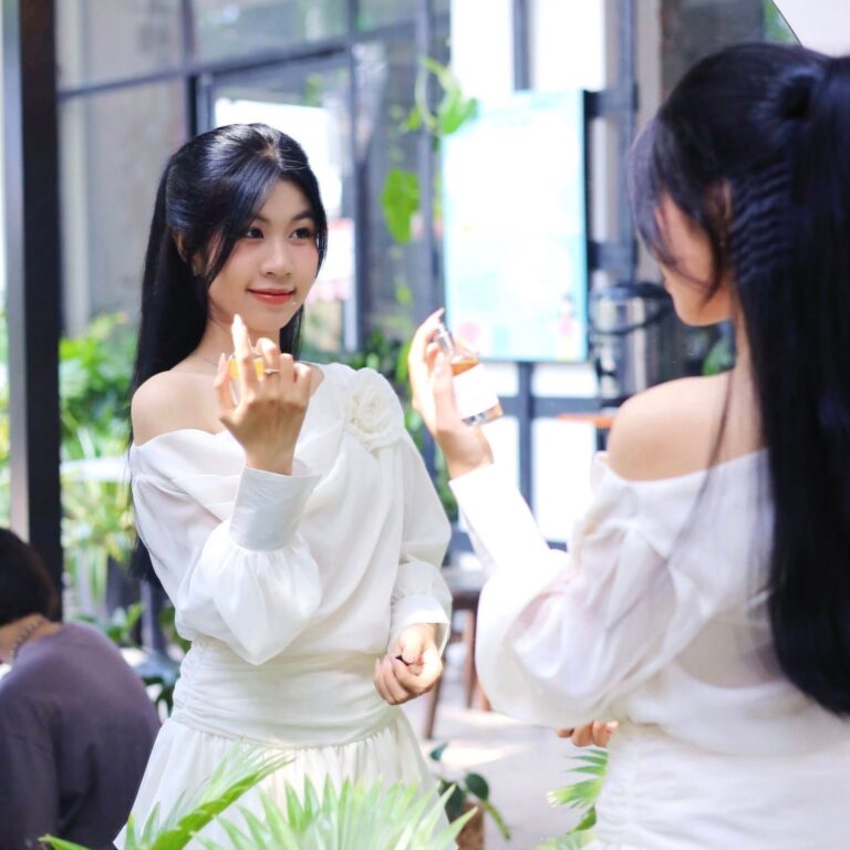 Mùi Hương Nước Hoa Và Tâm Hồn Của Bạn